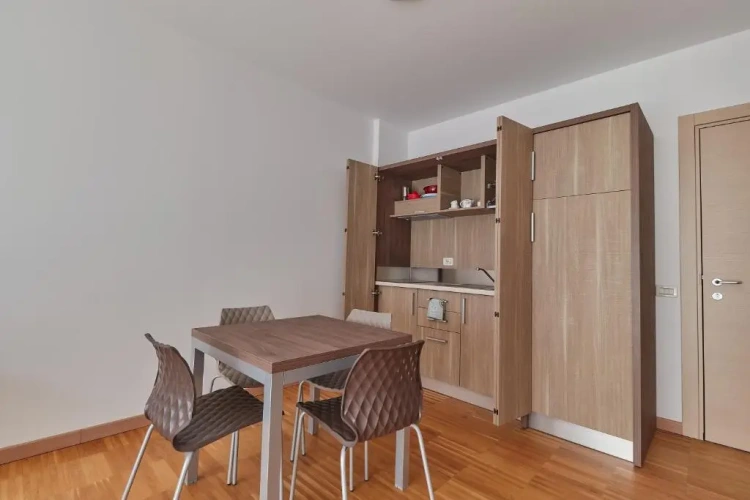 Apartment with balcony