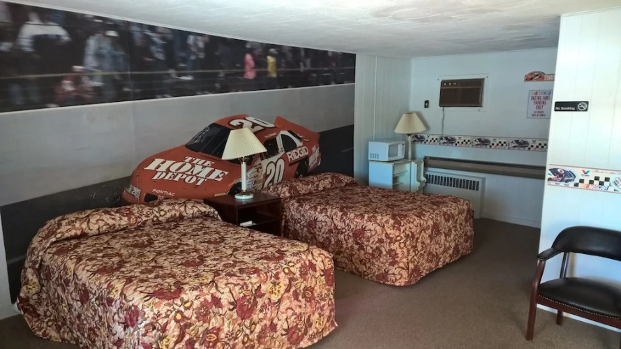 White Valley Motel