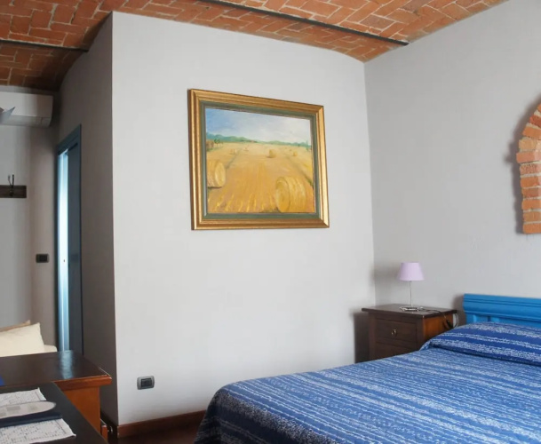 Red Wine - Guest House