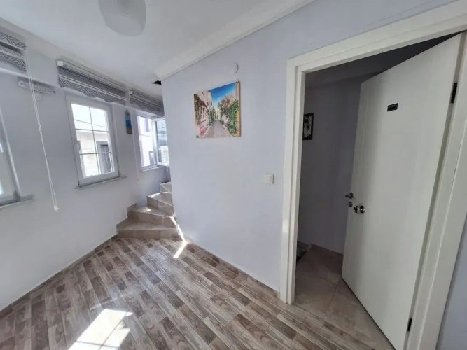 Economy Triple Basement room