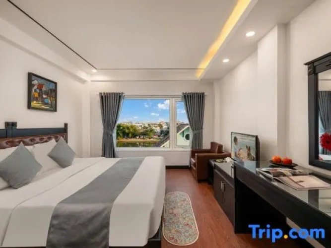 Deluxe Double room with river view