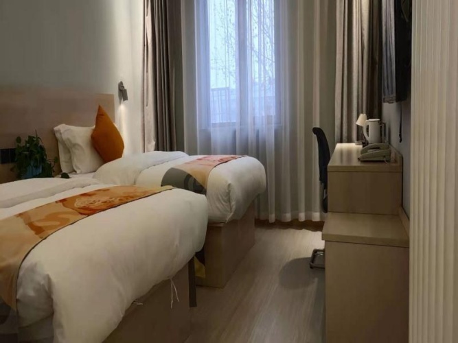 Business Twin room