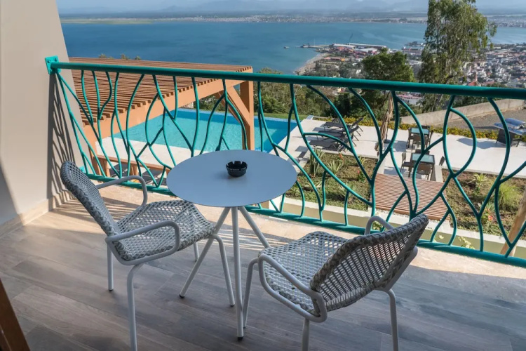 Satama Hotel