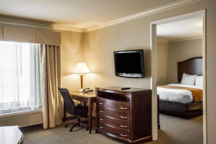 Comfort Suites Cincinnati
