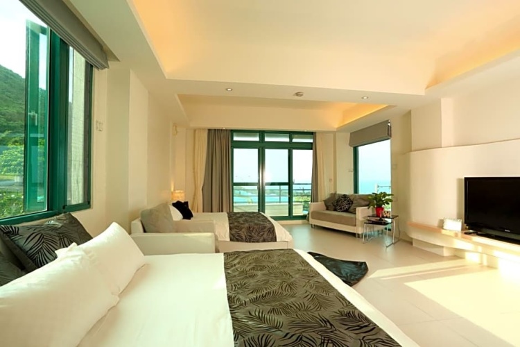 Standard Family room with sea view