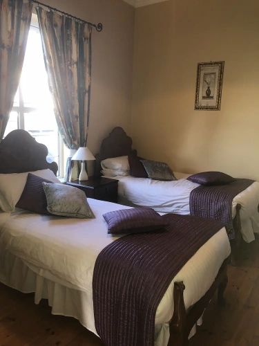 Classic Twin room