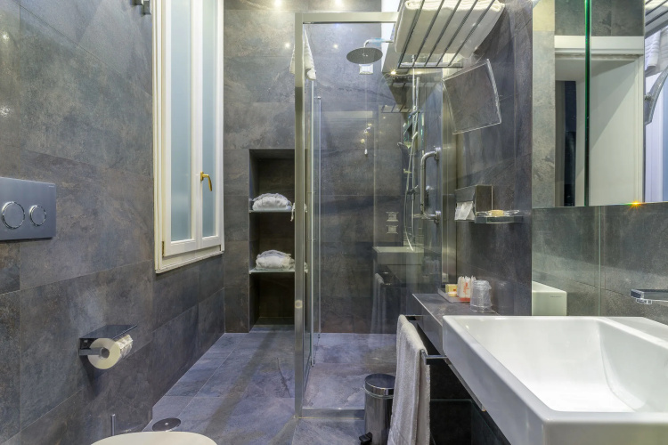 Les Diamants Spanish Steps Suite