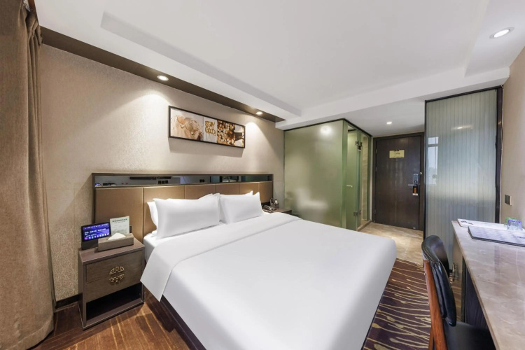 Fuhao Hotel
