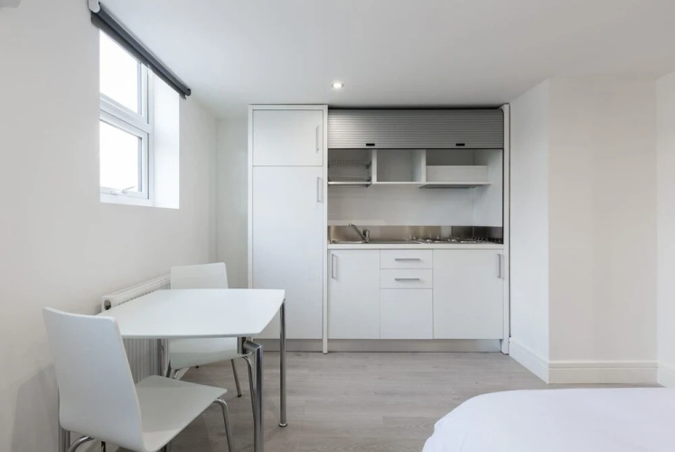Clean Studio Flat - Camberwell! 2c