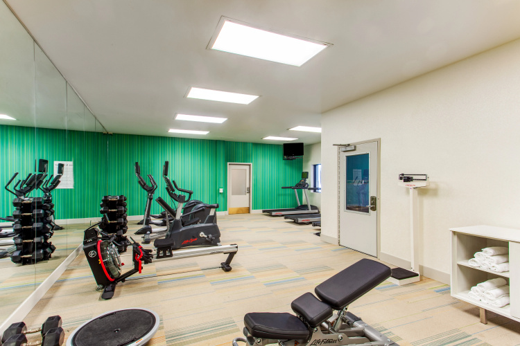 Holiday Inn Express Hauppauge-Long Island photo 26