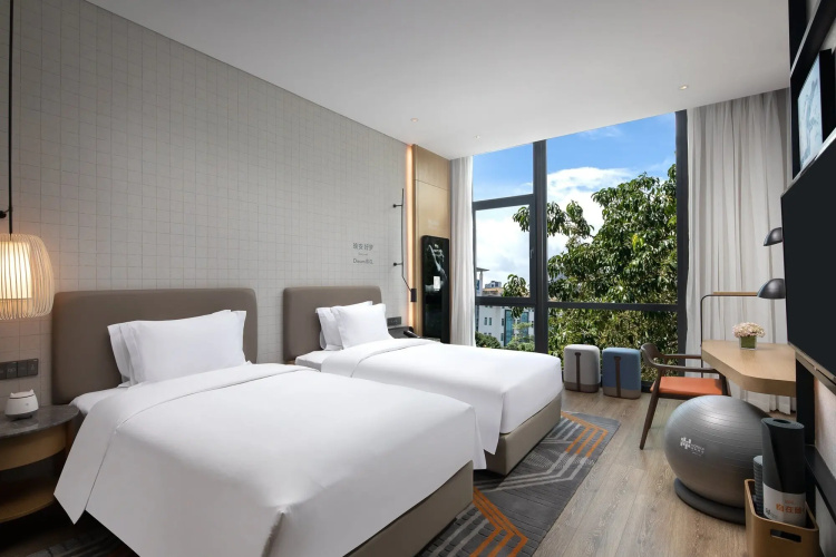 EVEN Hotel Shenzhen Nanshan by IHG