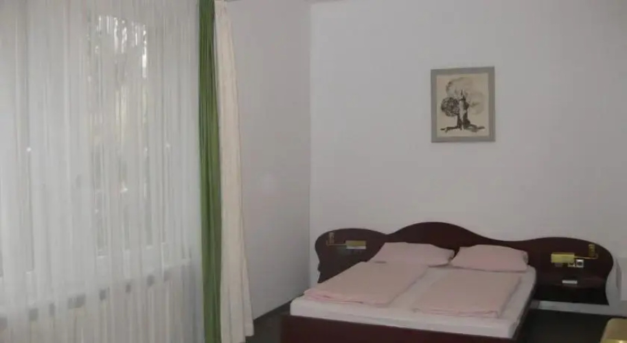 Gala Hotel