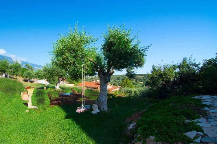 3 Bedrooms Cottage