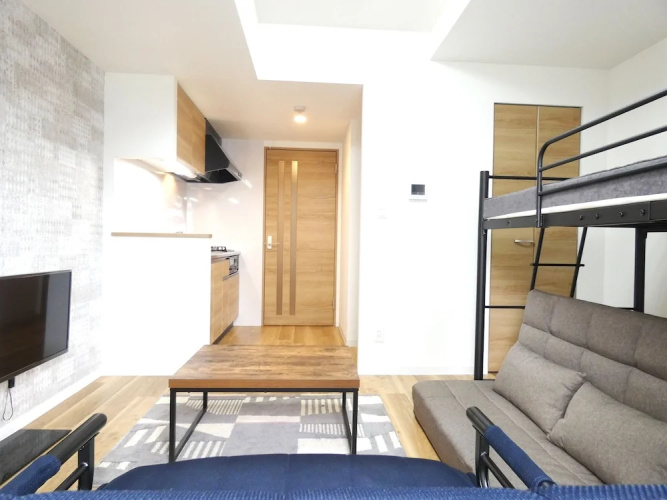 Alpha Square Minami 6 Jo 305