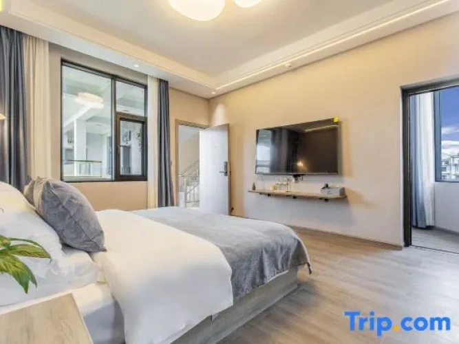 2 Bedrooms Luxury Family Suite