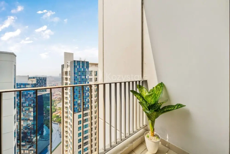 2 Bedrooms Apartment with city view