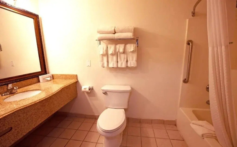 Best Western Cypress Inn & Suites