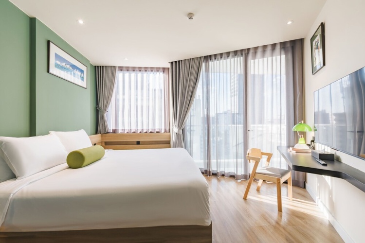 Deluxe Double room with balcony and with city view