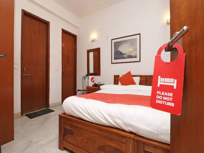 Urusvati Art And Habitat Centre By OYO Rooms