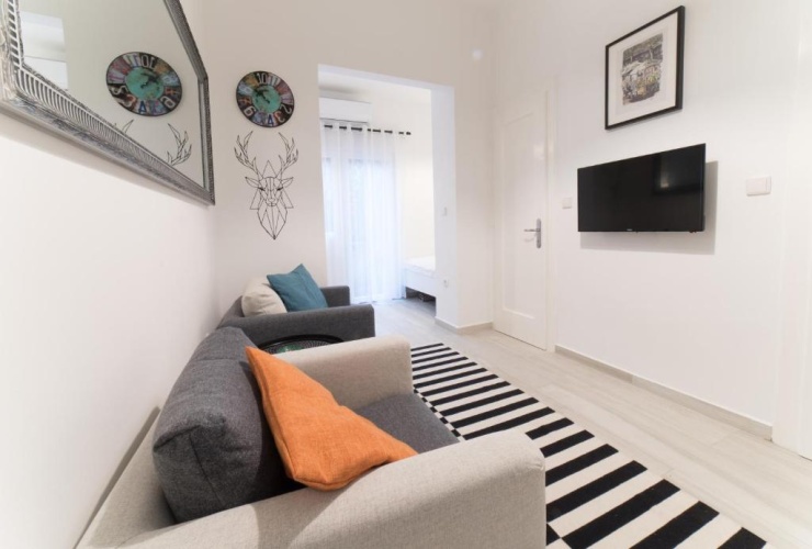 Angela Luxury Studio Apartment