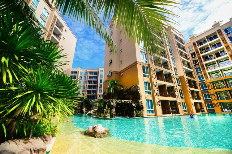 Atlantis Condo Resort Flat