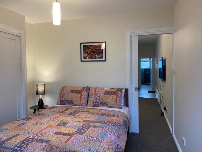 1 Bedroom Basement Apartment
