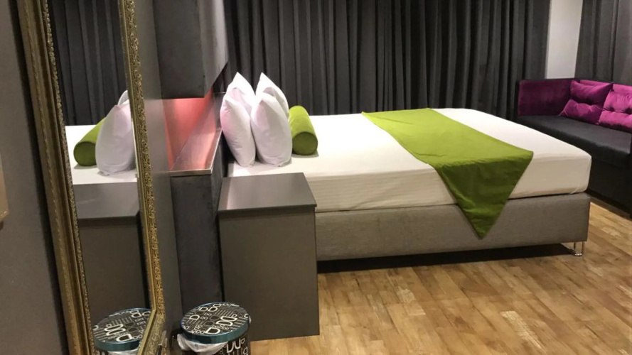 Hotel Platinum