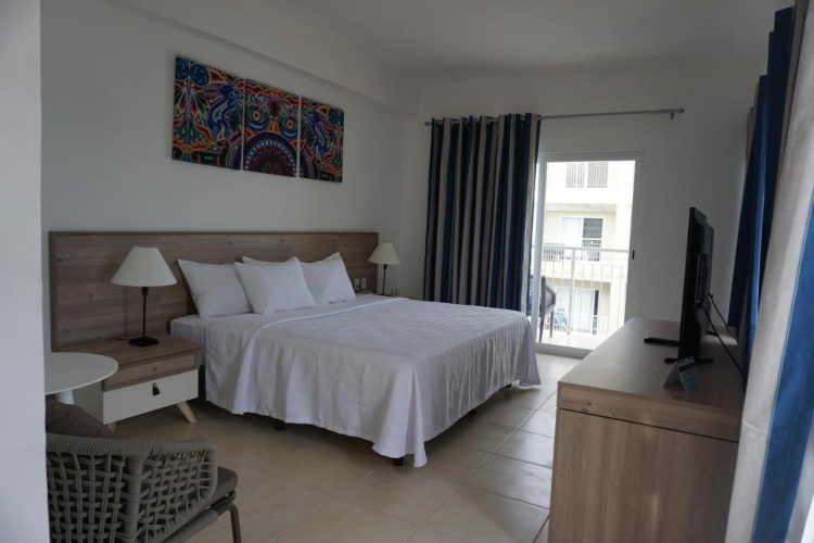 Decameron La Marina Guayabitos, Ramada All Inclusive Resort photo 7