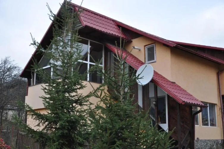 3 Bedrooms Villa