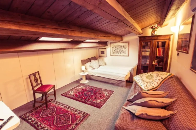 Deluxe room