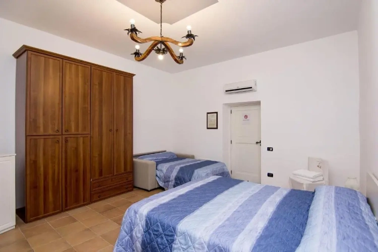 Standard Double room with view
