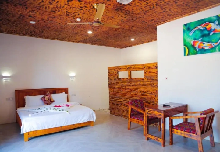 Double Suite with pool view