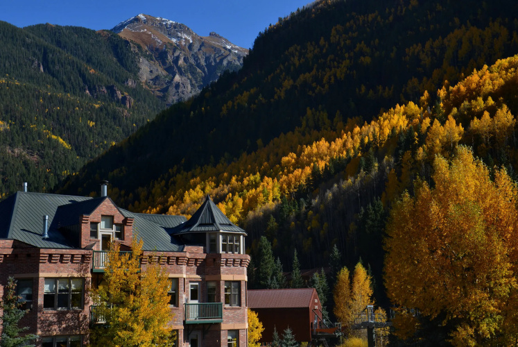 Hotel Columbia