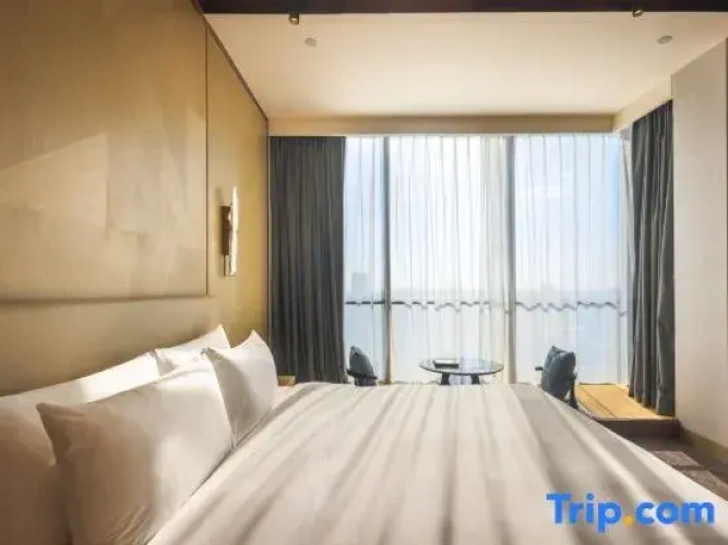 Deluxe Double Suite