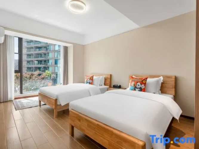 2 Bedrooms Suite