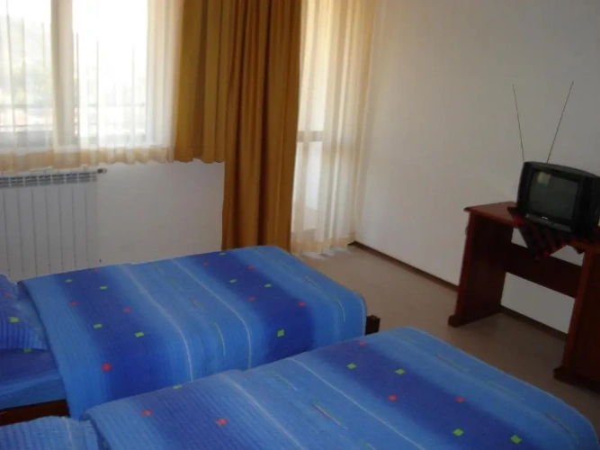 2 Bedrooms Apartment with balcony and with view