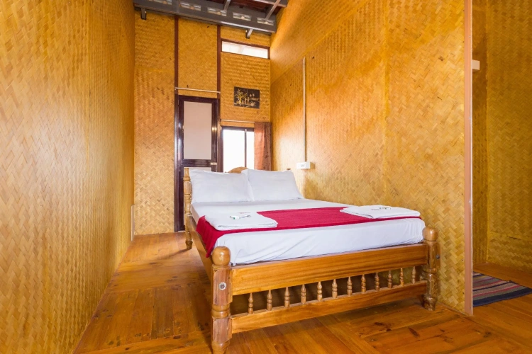 Standard Double room with view