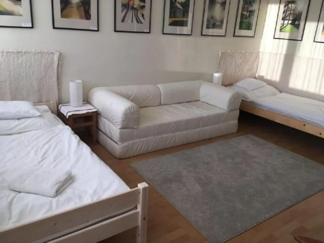 3 Bedrooms Apartment