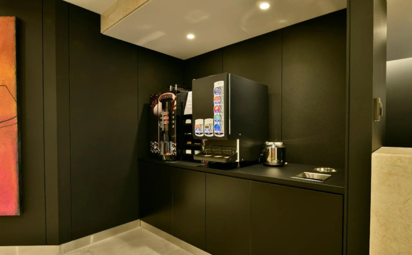 Vessel Inn Chiba Station