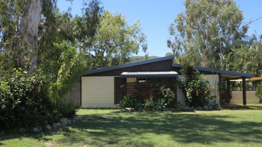 3 Bedrooms Cottage