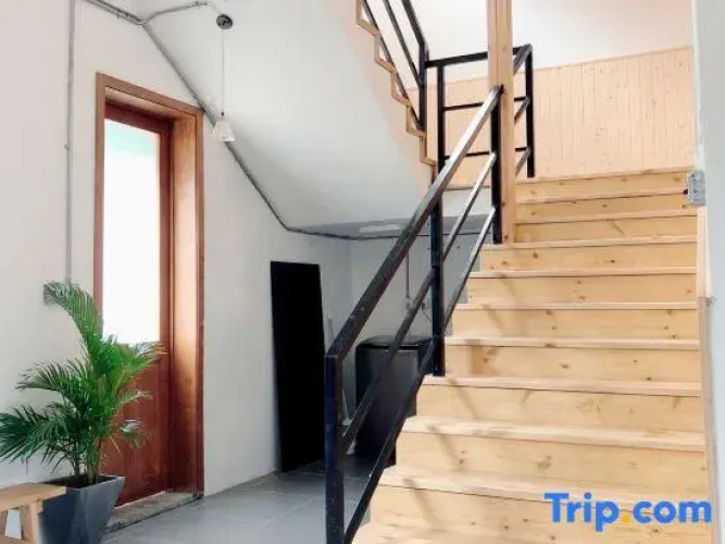 RIYUE Bay ROOTS Guesthouse