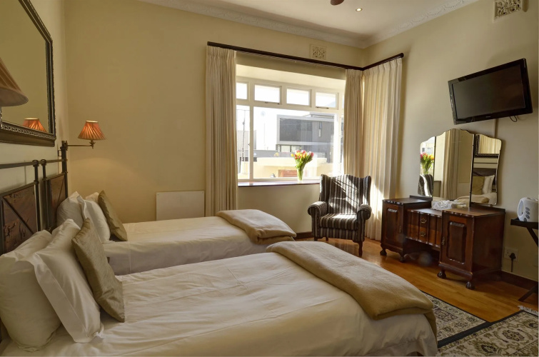 Sundown Manor Guest House