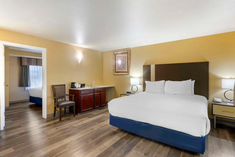 Best Western Fallon Inn & Suites photo 7