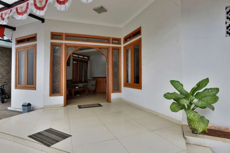 ZEN Rooms Basic Kelapa Dua Kebon Jeruk
