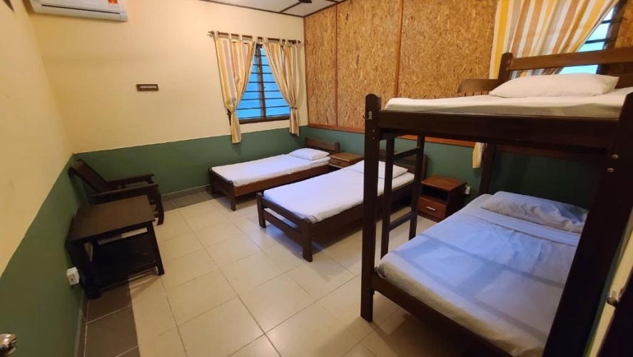 Bed in Dorm