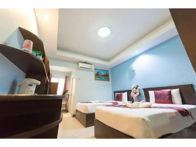 Standard Twin room