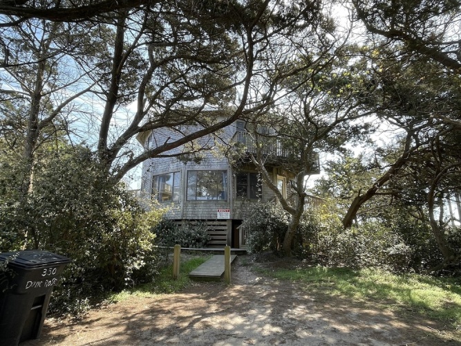 3 Bedrooms Cottage