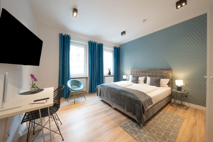 Deluxe Suite