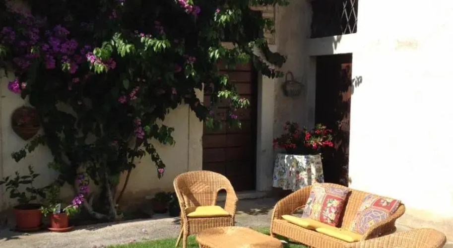 Casale Lucrezia