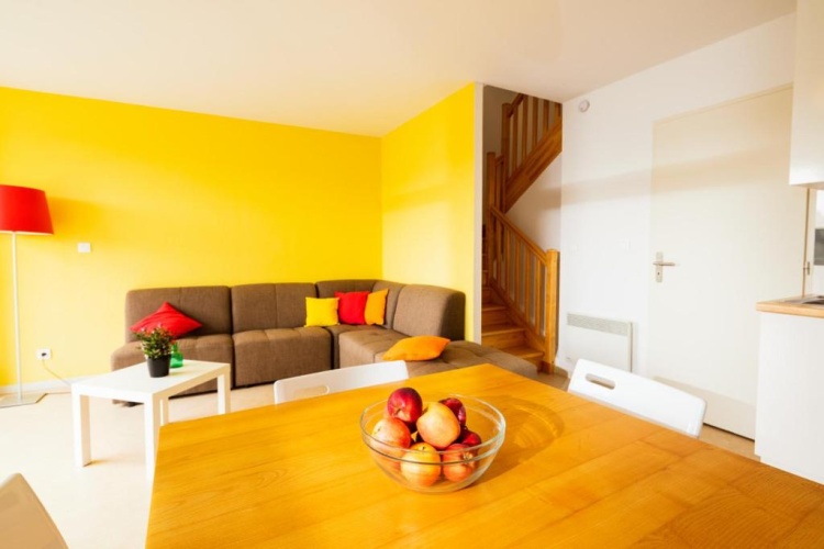 4 Bedrooms Cottage